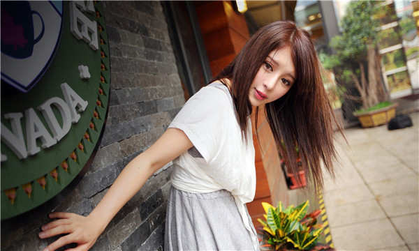 金州想找一个女性生孩子给报酬-｛找个女人生孩子多少钱｝